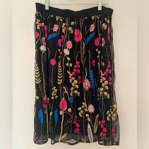 Susan Graver Embroidered Mesh Skirt Sz  Medium Vibrant Floral Fairy Cottage Boho